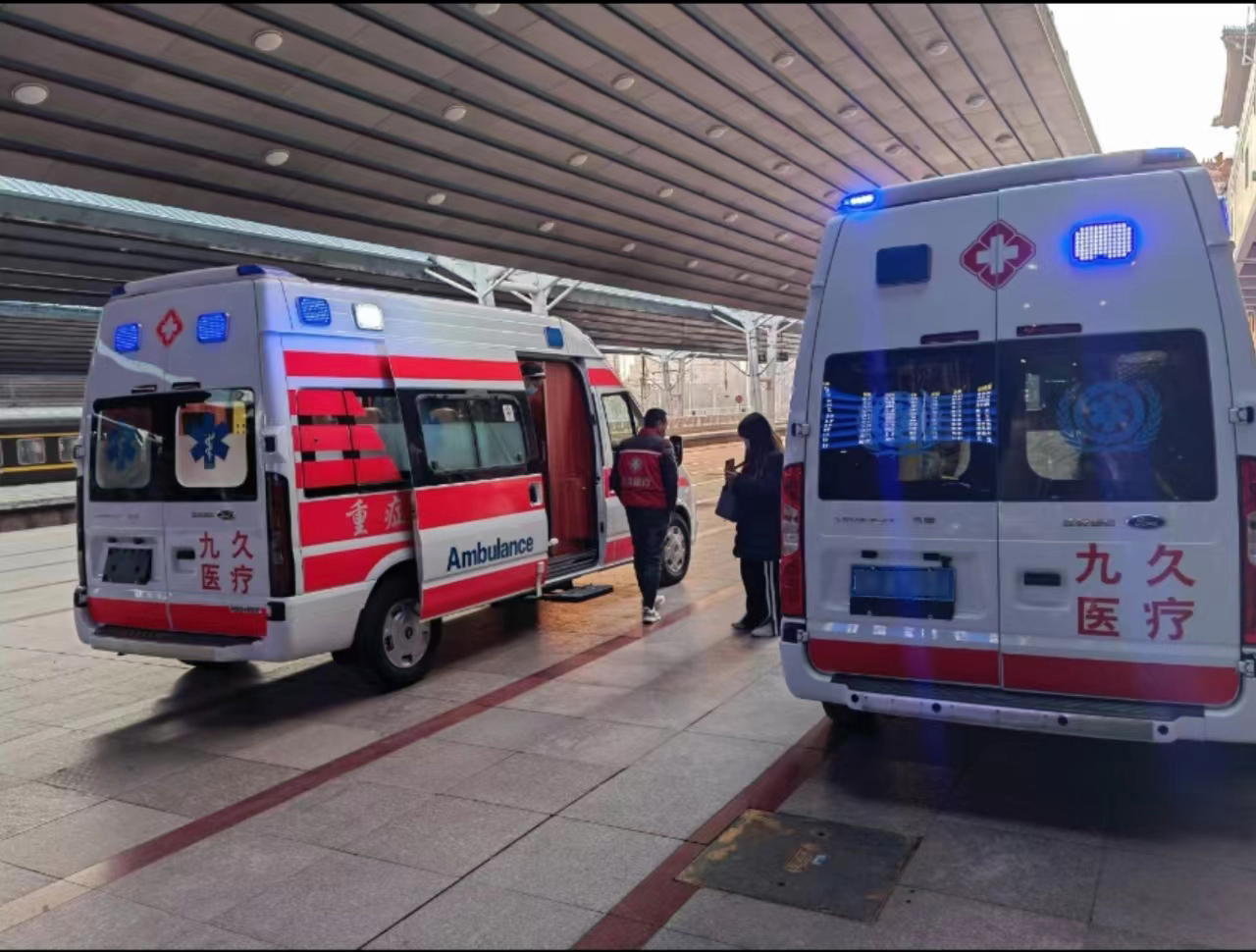 武定县救护车长途转运